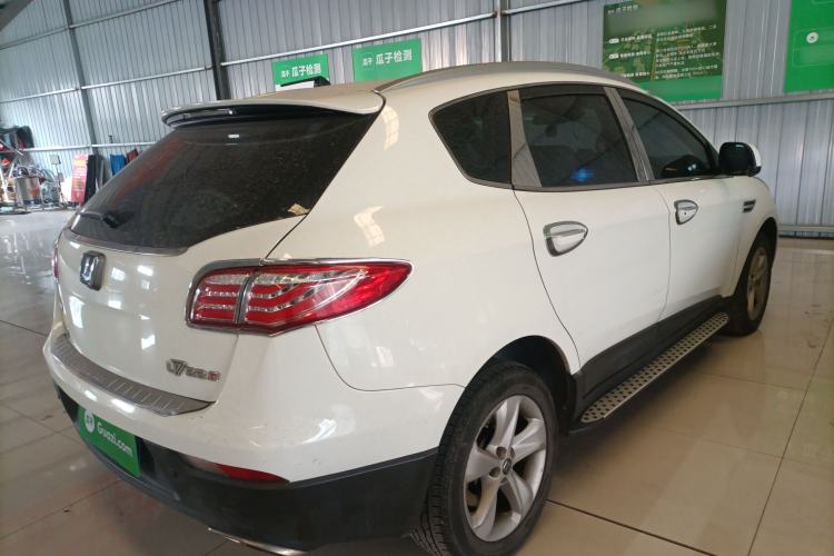Used Luxgen Great 7 SUV 2014 2.2T Two-Wheel-Drive Smart Version Rear Right 45 Deg