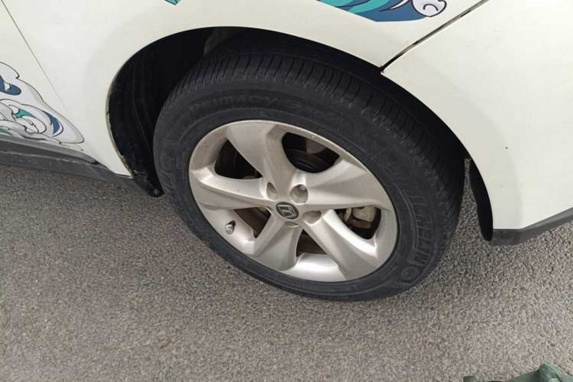 Used Luxgen Great 7 SUV 2014 2.2T Two-Wheel-Drive Smart Version Right Front Wheel Hub