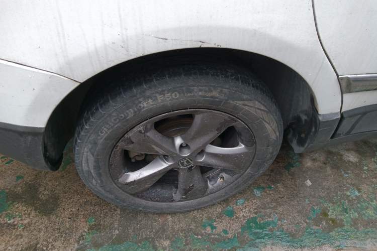 Used Luxgen Great 7 SUV 2014 2.2T Four-Wheel Drive Flagship Version Right Rear Wheel Hub