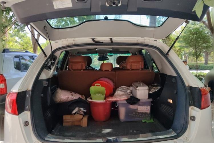 Used Luxgen Great 7 SUV 2014 2.2T Four-Wheel Drive Prestige Version Trunk