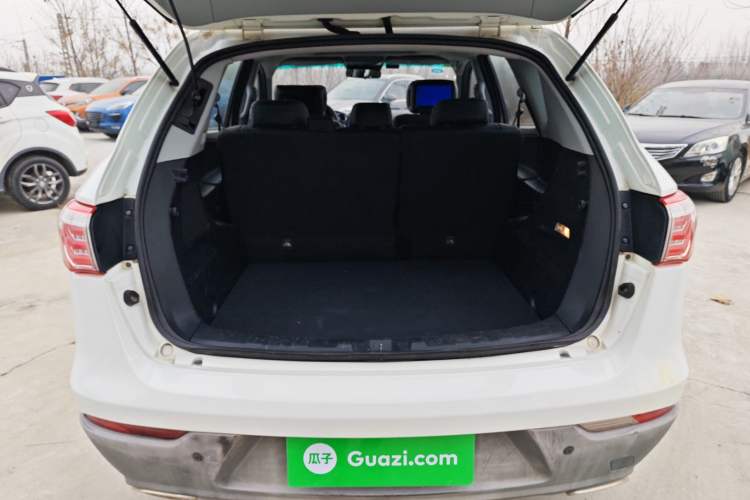 Used Luxgen Great 7 SUV 2014 2.2T Two-Wheel-Drive Smart Version Trunk