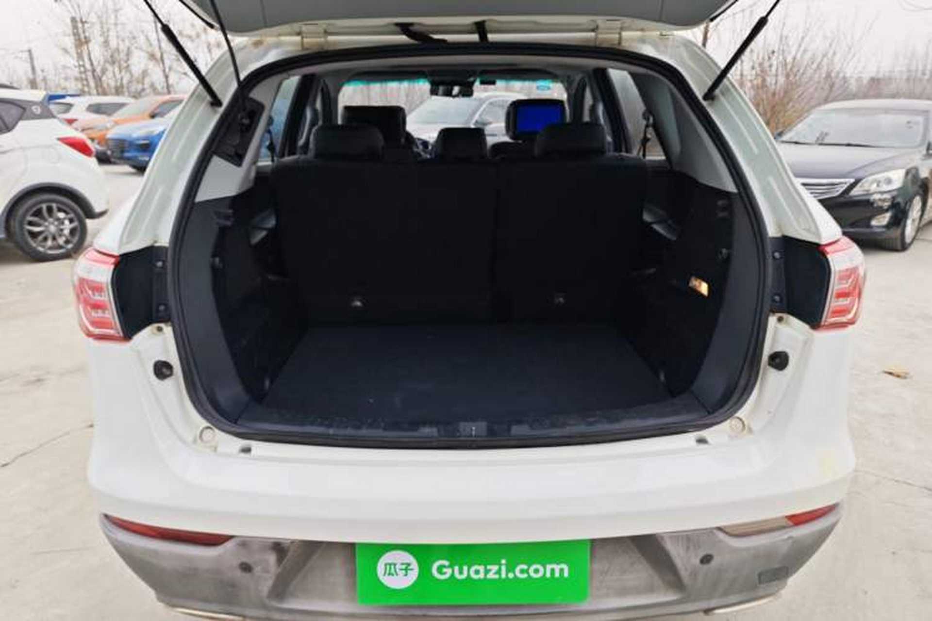 Used Luxgen Great 7 SUV 2014 2.2T Two-Wheel-Drive Smart Version Trunk