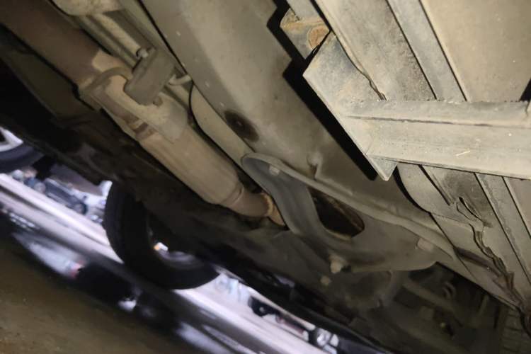 Used Luxgen Great 7 SUV 2015 2.2T Two-Wheel-Drive ZhiZun Version Chassis Front Right