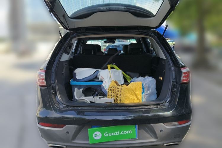 Used Luxgen Great 7 SUV 2015 2.2T Two-Wheel Drive Smart Version Trunk