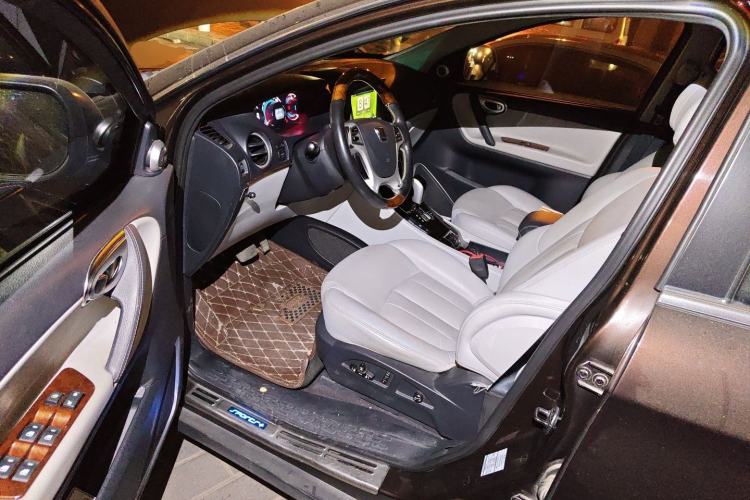Used Luxgen Great 7 SUV 2015 2.2T Two-Wheel-Drive ZhiZun Version Driver Seat