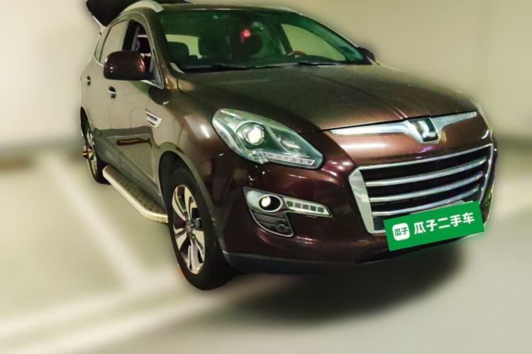 Used Luxgen Great 7 SUV 2015 2.2T Two-Wheel Drive Smart Version Front Right 45 Deg