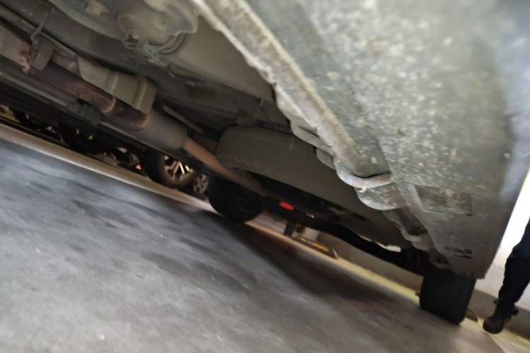 Used Luxgen Great 7 SUV 2015 2.2T Two-Wheel Drive Smart Version Chassis Front Left