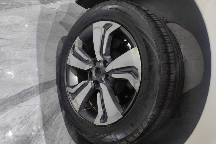 Used Luxgen Great 7 SUV 2015 2.2T Two-Wheel Drive Smart Version Exterior 5