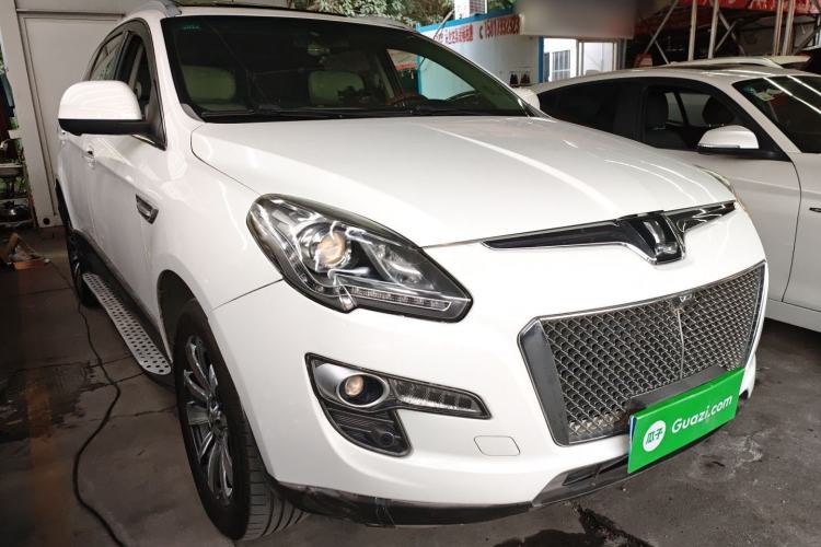 Used Luxgen Great 7 SUV 2015 2.2T Two-Wheel-Drive ZhiZun Version Front Right 45 Deg