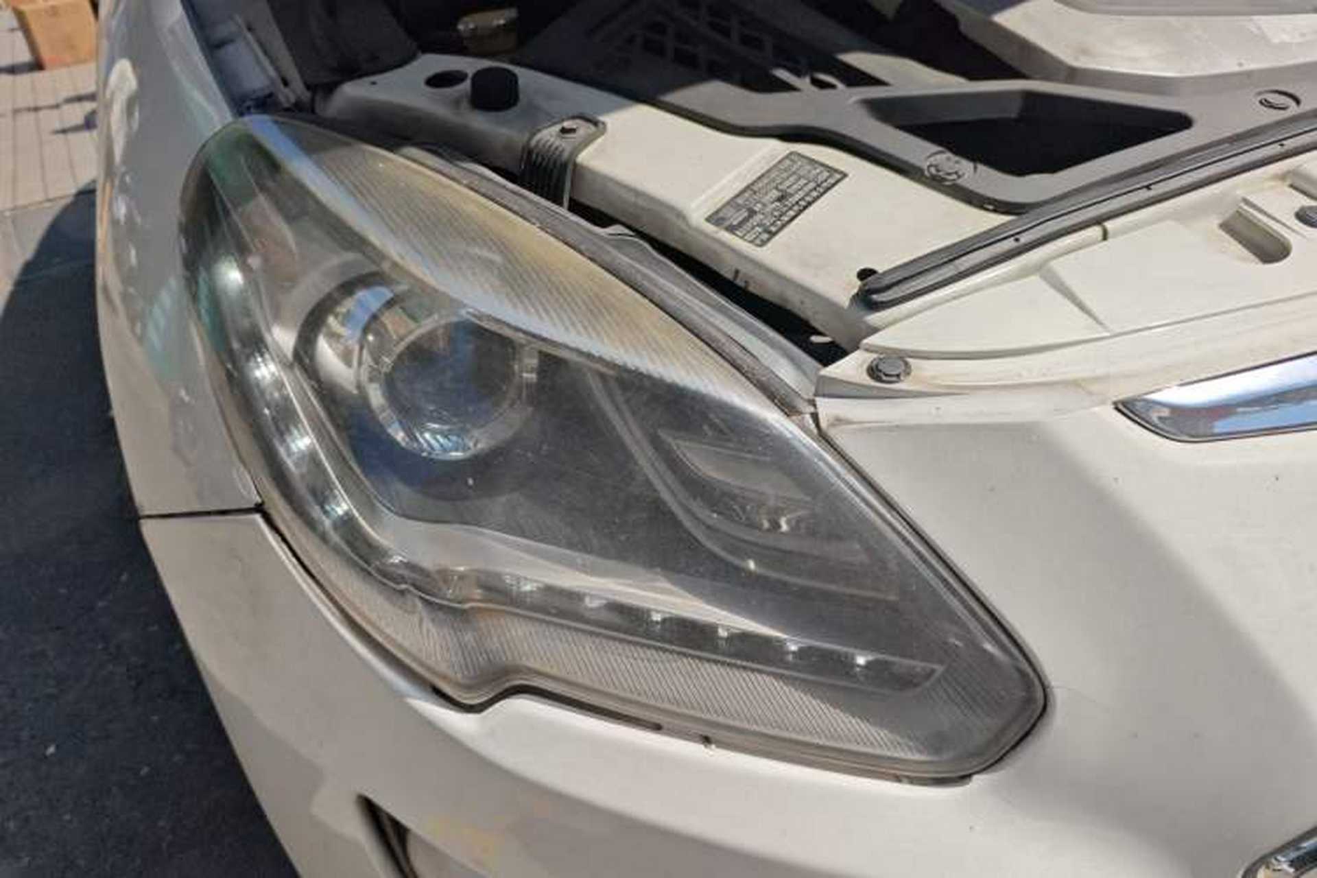 Used Luxgen Great 7 SUV 2015 2.2T Two-Wheel Drive Smart Version Right Front Headlight