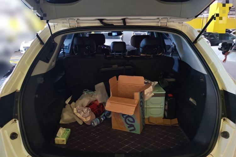 Used Luxgen Great 7 SUV 2015 2.2T Two-Wheel Drive Smart Version Trunk