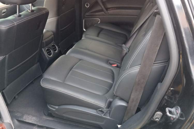Used Luxgen Great 7 SUV 2016 2.2T Two-Wheel-Drive Smart Version Left Rear Seat
