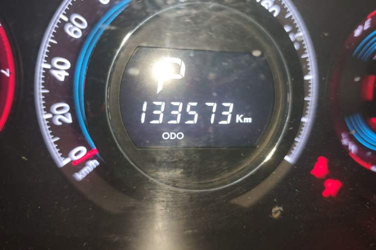 Used Luxgen Great 7 SUV 2016 2.2T Two-Wheel Drive ZhiZun Version Odometer Close Up