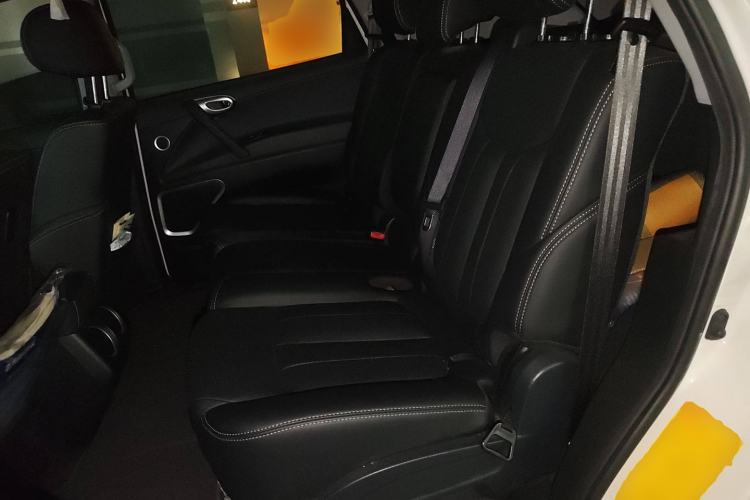 Used Luxgen Great 7 SUV 2016 2.2T Two-Wheel-Drive Smart Version Left Rear Seat