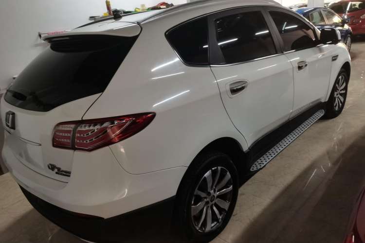Used Luxgen Great 7 SUV 2016 2.2T Two-Wheel Drive ZhiZun Version Rear Right 45 Deg