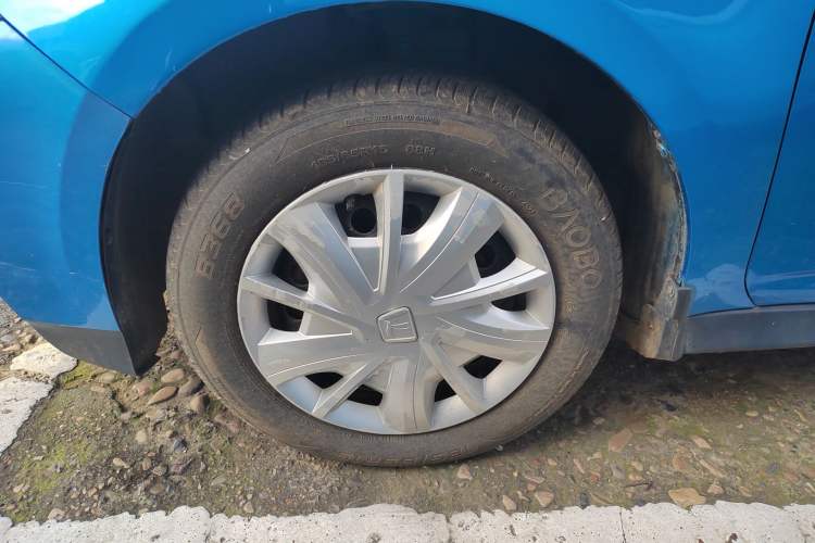 Used Luxgen S3 2016 1.6L Manual Smart Edition Left Front Wheel Hub