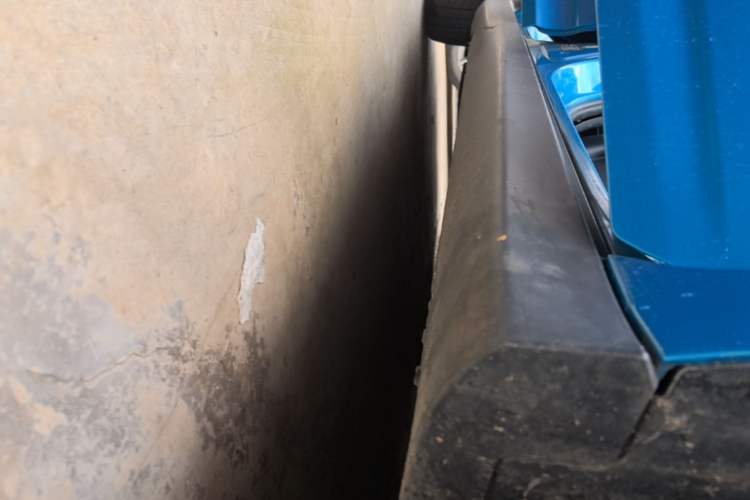 Used Luxgen S3 2016 1.6L Manual Smart Edition Right Side Sill