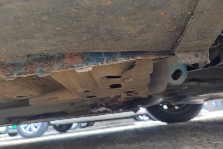 Used Luxgen S3 2016 1.6L Manual Smart Edition Right Side Sill