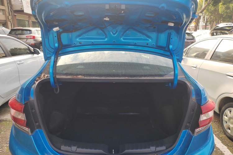 Used Luxgen S3 2016 1.6L Manual Smart Edition Trunk