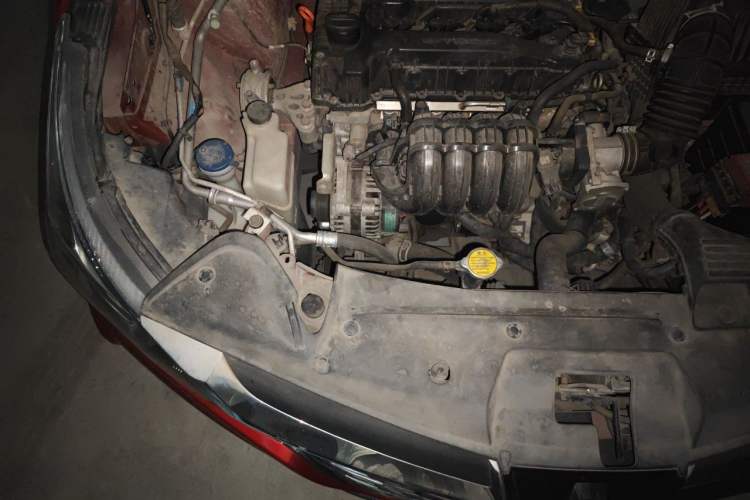 Used Luxgen S3 2016 1.6L CVT Smart Enjoyment Model Engine Bay Right