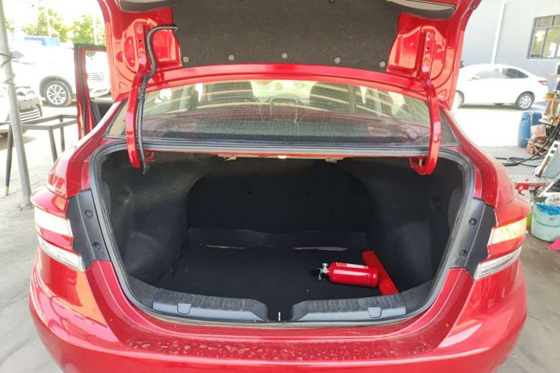 Used Luxgen S3 2016 1.6L CVT Smart Enjoyment Model Trunk