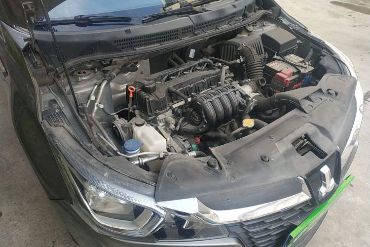 Used Luxgen S3 2016 1.6L Manual Smart Edition Engine Bay Right
