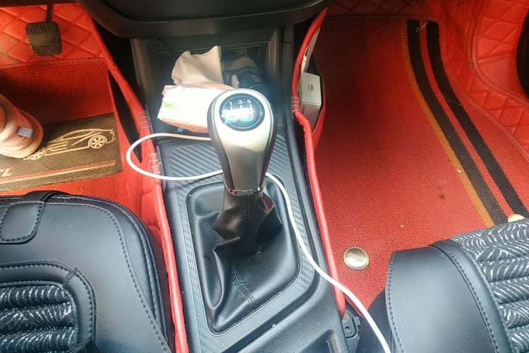 Used Luxgen S3 2016 1.6L Manual Smart Edition Gear Lever