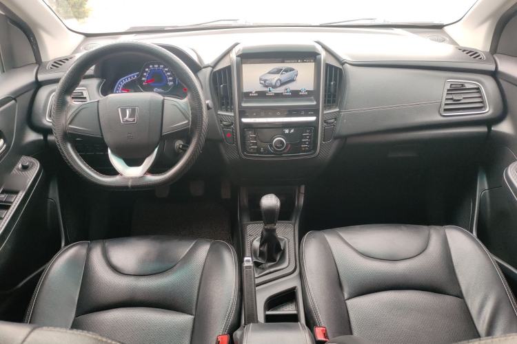 Used Luxgen S3 2016 1.6L Manual Smart Edition Center Console
