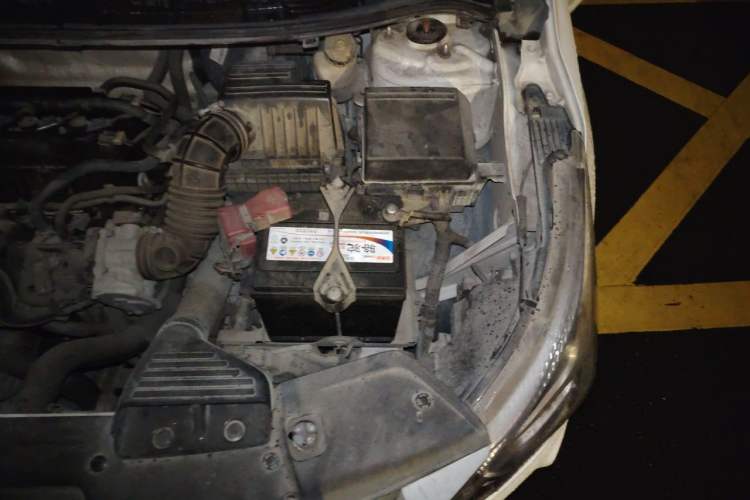 Used Luxgen S3 2016 1.6L CVT Smart Enjoyment Model Engine Bay Left
