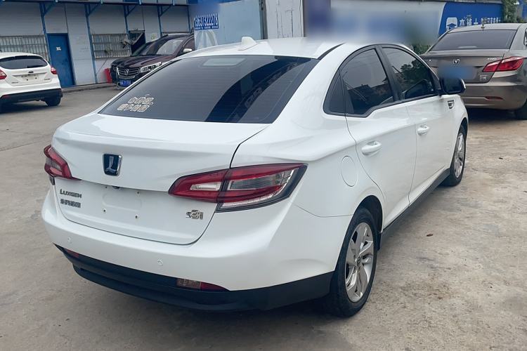 Used Luxgen S3 2016 1.6L CVT Deluxe Model with Sunroof Exterior 3