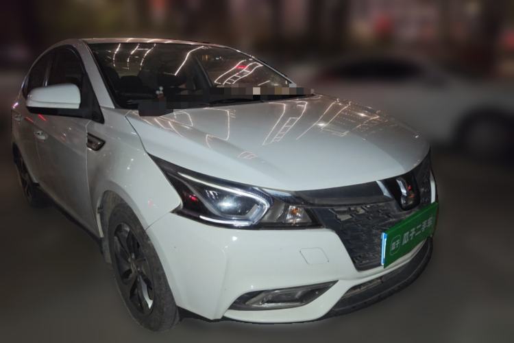 Used Luxgen S3 2016 1.6L CVT Flagship Edition Front Right 45 Deg