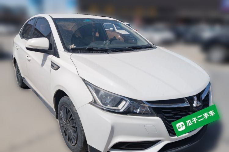 Used Luxgen S3 2016 1.6L Manual Smart Edition Front Right 45 Deg