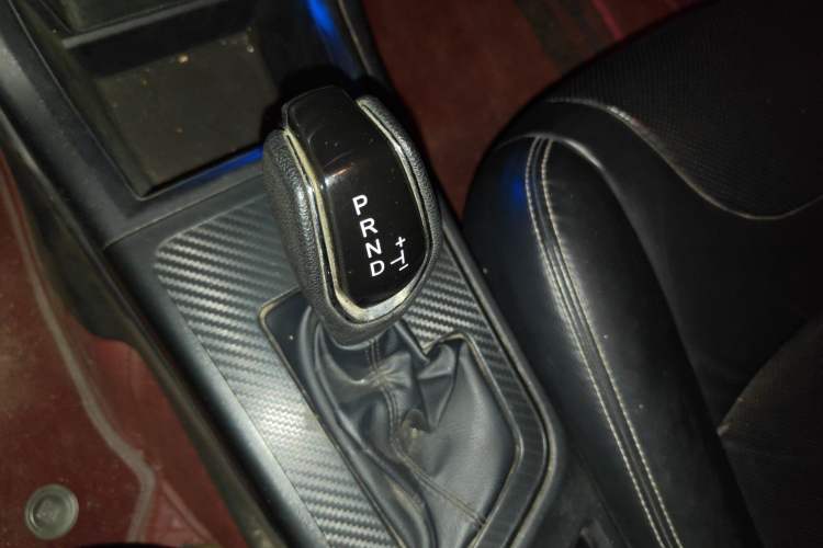 Used Luxgen S3 2016 1.6L CVT Flagship Edition Gear Lever