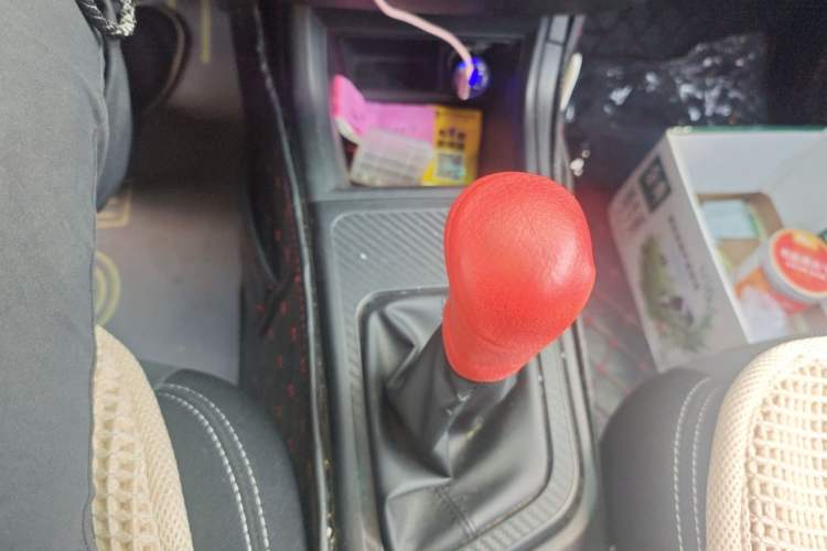 Used Luxgen S3 2016 1.6L Manual Smart Edition Gear Lever