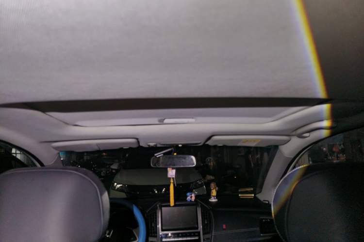Used Luxgen S3 2016 1.6L CVT Flagship Edition Headliner