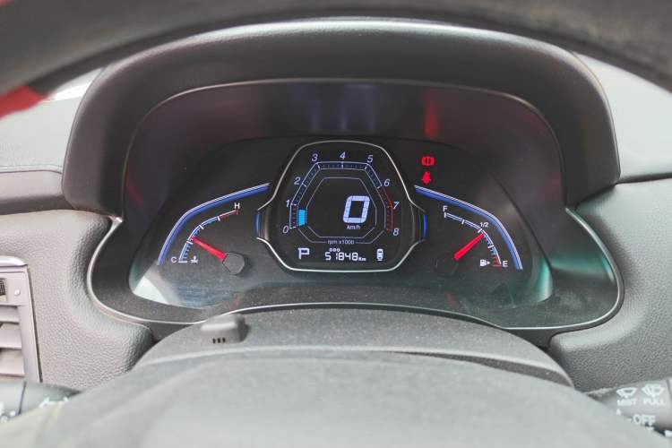 Used Luxgen S3 2016 1.6L CVT Deluxe Model with Sunroof Instrument Cluster