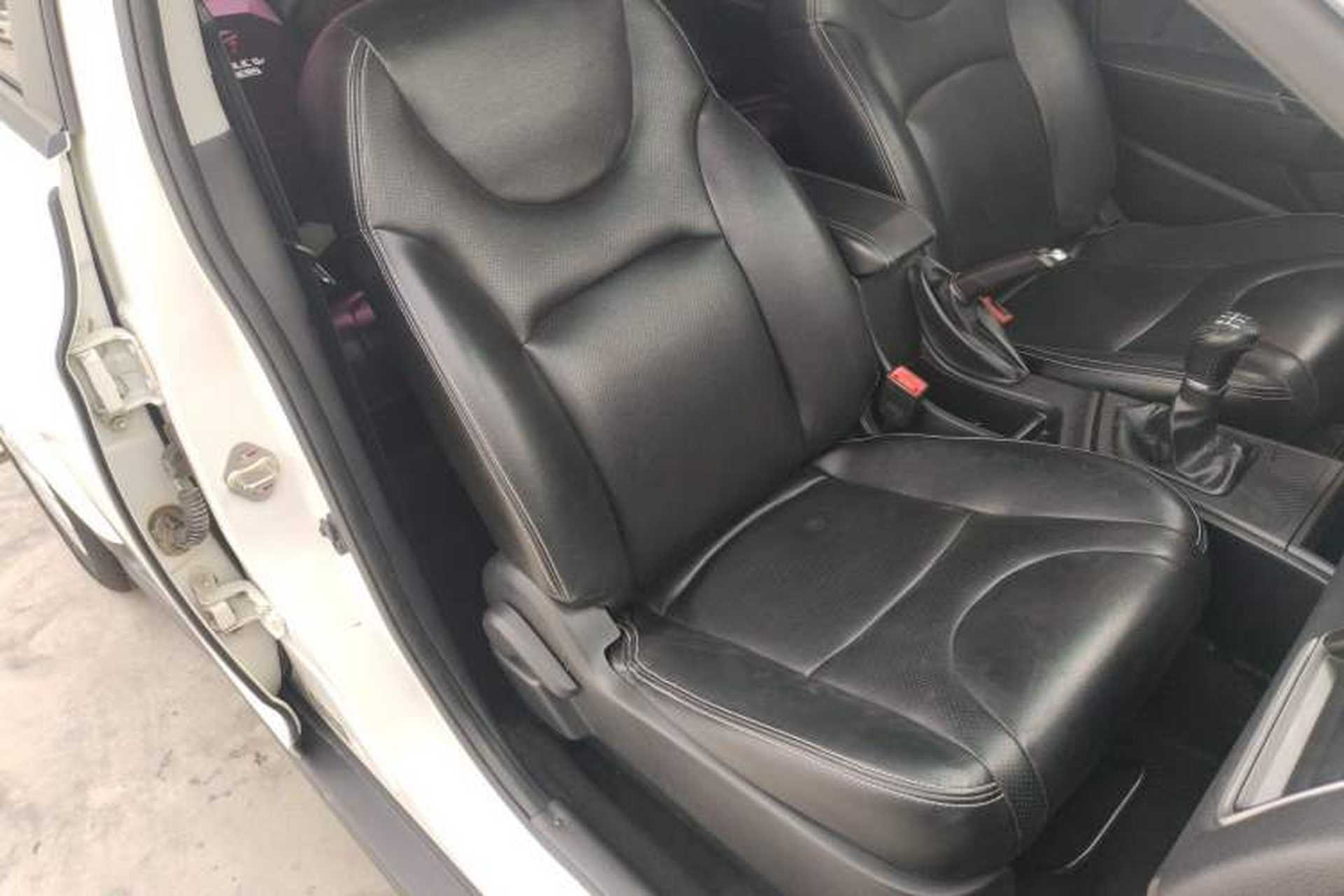 Used Luxgen S3 2016 1.6L Manual Smart Edition Right Front Seat