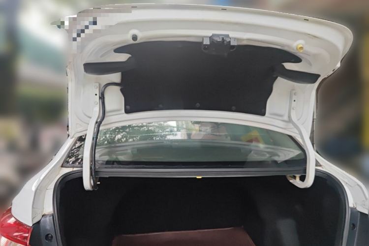 Used Luxgen S3 2016 1.6L CVT Flagship Edition Trunk