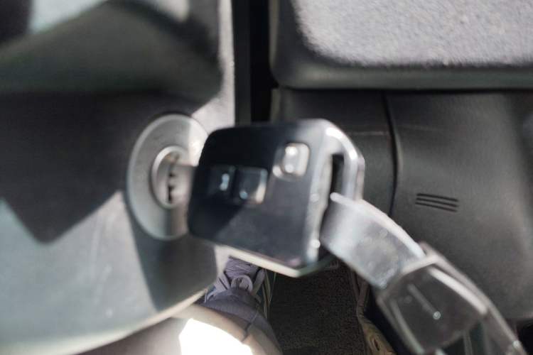 Used Luxgen S3 2016 1.6L Manual Smart Edition Vehicle Key