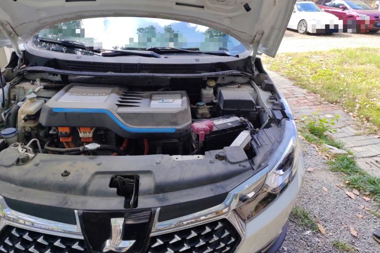 Used Luxgen U5 EV 2018 360 Elite Edition Engine Bay Left