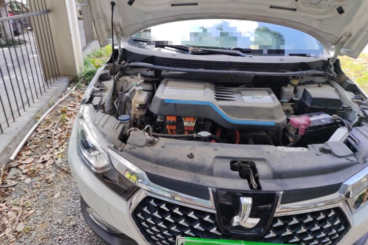 Used Luxgen U5 EV 2018 360 Elite Edition Engine Bay Right