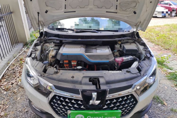Used Luxgen U5 EV 2018 360 Elite Edition Engine Bay