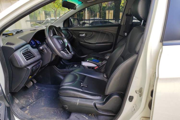 Used Luxgen U5 EV 2018 360 Elite Edition Left Front Seat