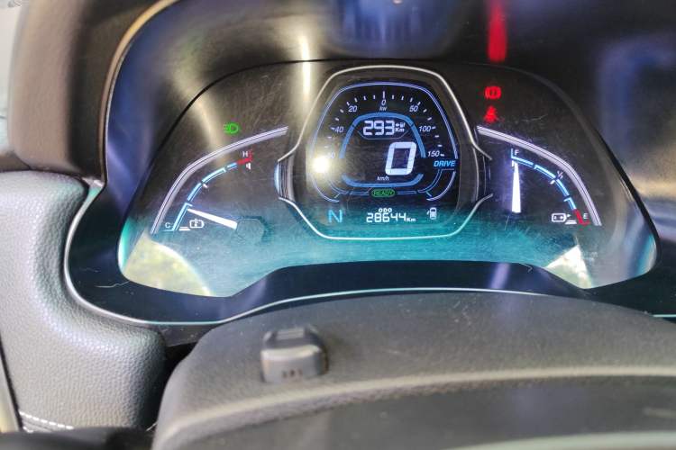 Used Luxgen U5 EV 2018 360 Elite Edition Odometer Close Up
