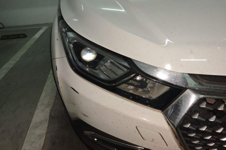 Used Luxgen U5 EV 2018 360 Elite Edition Right Front Headlight