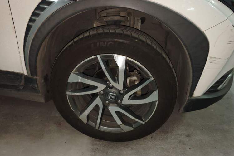 Used Luxgen U5 EV 2018 360 Elite Edition Right Front Wheel Hub
