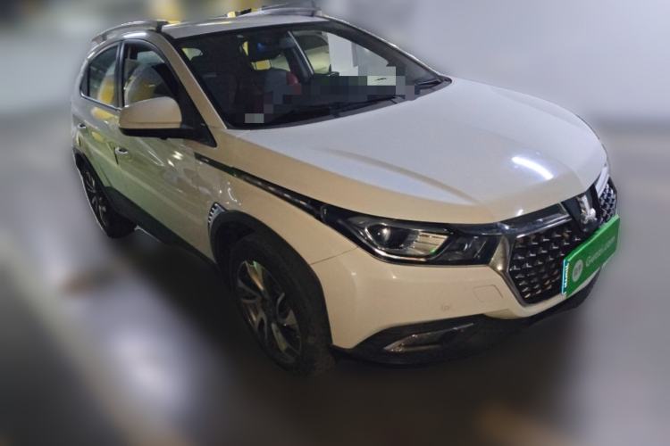 Used Luxgen U5 SUV 2017 1.6L CVT Jazz Edition Exterior 2