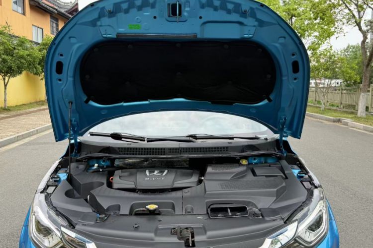 Used Luxgen U5 SUV 2017 1.6L CVT Flagship Edition Engine Bay