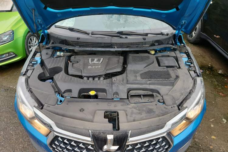 Used Luxgen U5 SUV 2017 1.6L CVT Jazz Edition Engine Bay