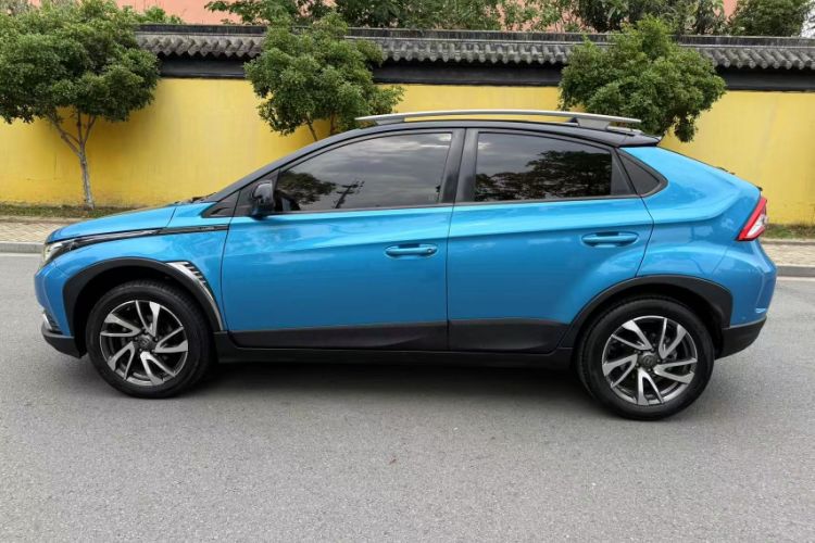 Used Luxgen U5 SUV 2017 1.6L CVT Flagship Edition Exterior 1